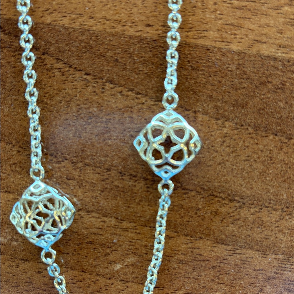 Kendra Scott Gold Necklace with Intricate Detailing - Picture 3 of 3